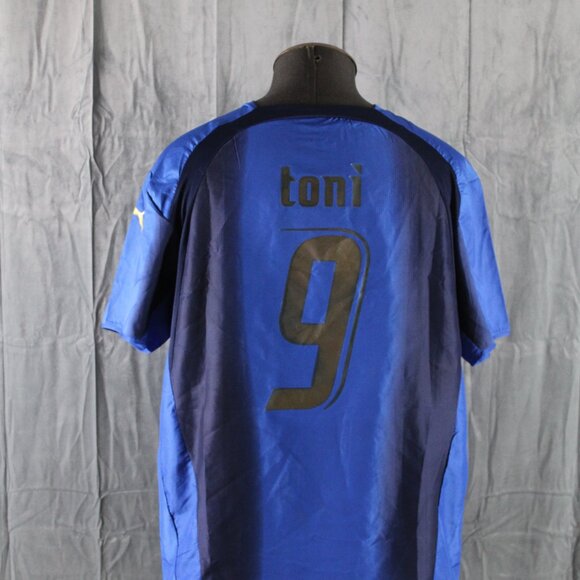 Team Italy Jersey (Retro) - 2006 Home Jersey 9 Luca Toni by Puma - Men's XL - Picture 5 of 9
